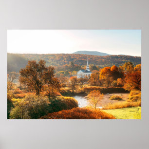 Stowe-ochtend in het najaar met kleurrijke bladere poster
