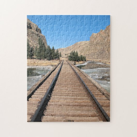 Straight Down the Line - Railroad Puzzle Legpuzzel (Verticaal)