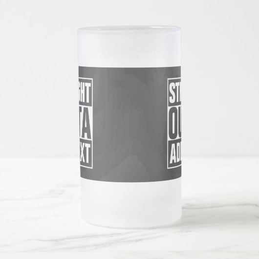 STRAKTE OUTTA - voeg hier jouw tekst/creëer eigen Matglas Bierpul (Center)