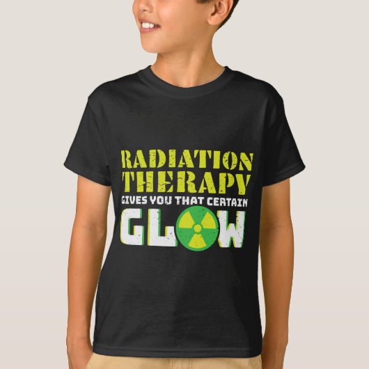 Stralingstherapie geeft je een zekere gloed t-shirt (Voorkant)