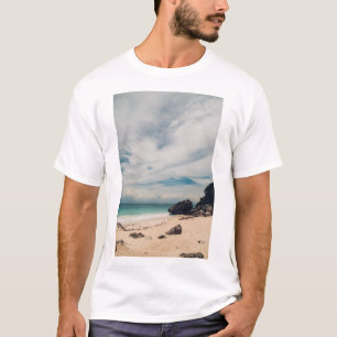 strand in tulum , Mexico T-shirt