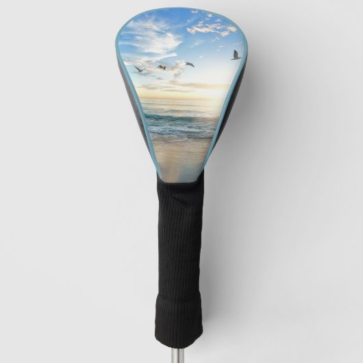 Strand met vogels die over het water vliegen Drive Golfheadcover (Voorkant)