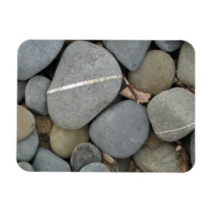 Strand rotsen en kiezelstenen magneet