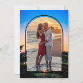 Strand Zonsondergang Slingerlichten Foto Bruiloft Save The Date (Achterkant)