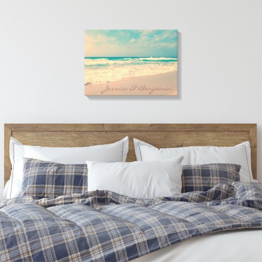 strandbruid en bruidegom namen canvas afdruk (Insitu (Slaapkamer))