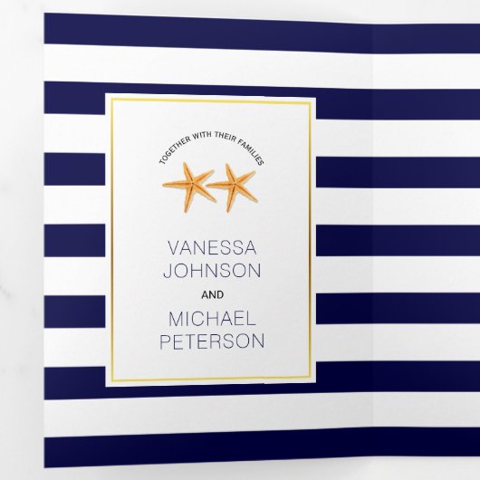 Strandbruiloft met Starfish and marvy blue strepen Drieluik Uitnodiging (Binnenzijde eerst)