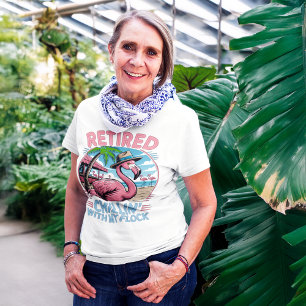 Strandleven Pensioen Humor Grappige Flamingo T-shirt