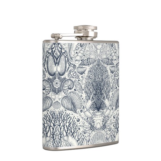 Strandschatten, schelpen, krab, koralen en zeewier heupfles (Rechts)