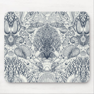 Strandschatten, schelpen, krab, koralen en zeewier muismat