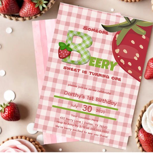 Strawberry Berry First Birthday Party Invitation Kaart