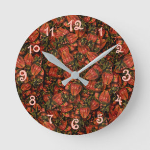 Strawberry Clock Ronde Klok