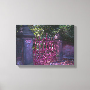 Strawberry Field Gates Canvas Afdruk