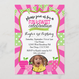 Strawberry Foto First Birthday Party Invitation Kaart