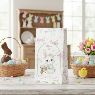 Strawberry Gaze Bunny - Cute Anime Eyes & Ribbon Medium Cadeauzakje