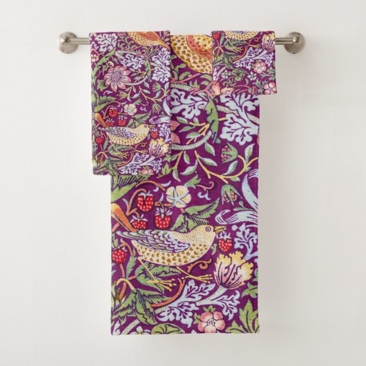 Strawberry Thief Red, William Morris (En situation)