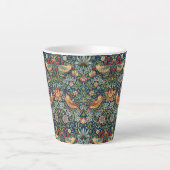 Strawberry Thief van William Morris Latte Mok (Voorkant)