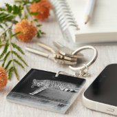 Stray Cat op Stairs Sleutelhanger (Voorkant Rechts)