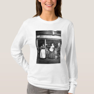 Street scene in Victoriaans Londen T-shirt