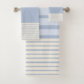 Strepen Periwinkle Blue Hues en Crème Bad Handdoek (Insitu)