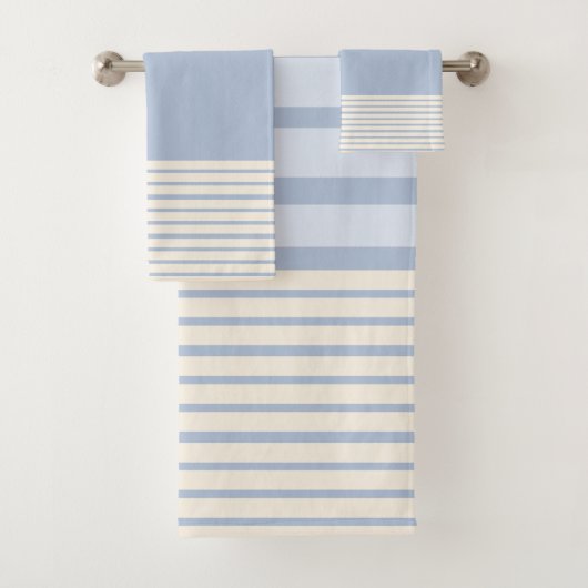 Strepen Periwinkle Blue Hues en Crème Bad Handdoek (Insitu)