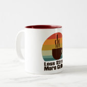 Stress more kluis tweekleurige koffiemok (Voorkant links)