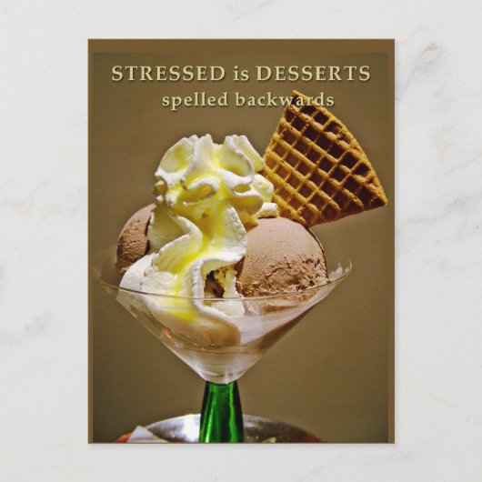 STRESSED is DESSERTS die achteruit gespeld zijn -  Briefkaart (Voorkant)