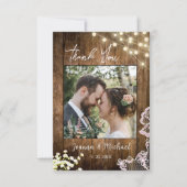 String Lights Rustiek Hout & Kant Bruiloft Dank u Bedankkaart (Voorkant)