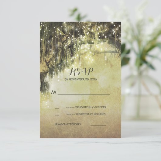 String van lichten mossy boom rustieke bruiloft RS RSVP Kaartje (Staand voorkant)