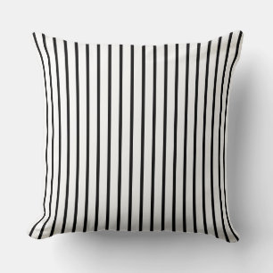 Striped Black and White Kussen