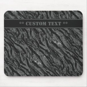 Striped Grey Camo Mousepad met aangepaste letters Muismat