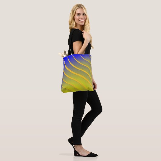 Stripes Wave Tote Bag (Op model)