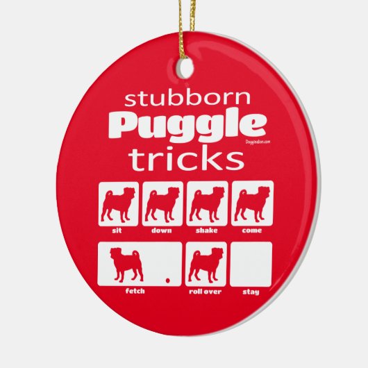 Stubborn Puggle Tricks Keramisch Ornament (Links)