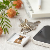 Studio-portret van Amerikaanse pit bull puppy 3 Sleutelhanger (Zijkant)