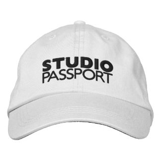 STUDIOPASPOORT GEBORDUURDE PET