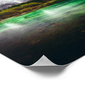 Stunnende regendag in het Fusine-meer in Italië Poster (Hoek)