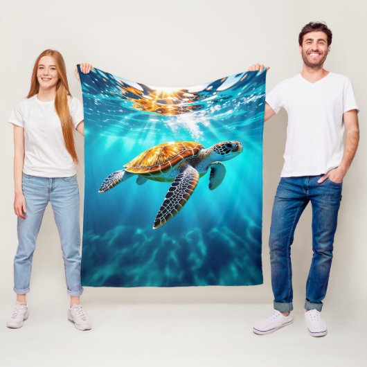 Stunning Sea Turtle in Sunlit Ocean Waters Fleece Deken (In situ)