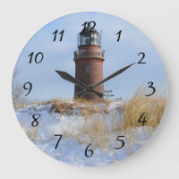 Sturdy Lighthouder op een Rocky Coast in Winter
