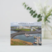 Stykkisholmur, Islande, Carte postale (Debout devant)