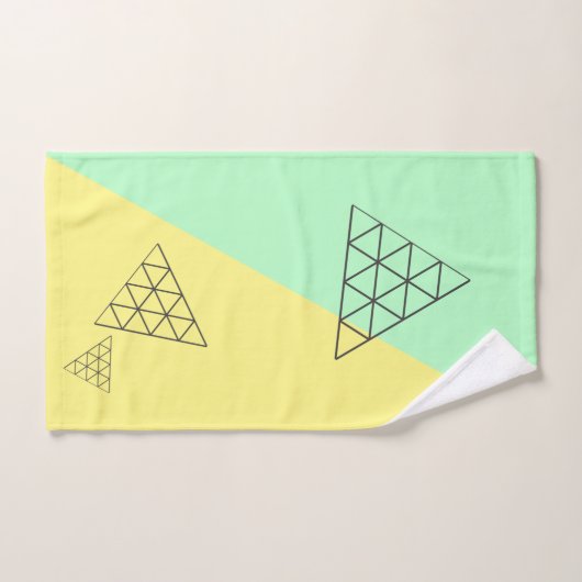 Style Pyramide Triangle Géométrie Pastel (Serviette à main)