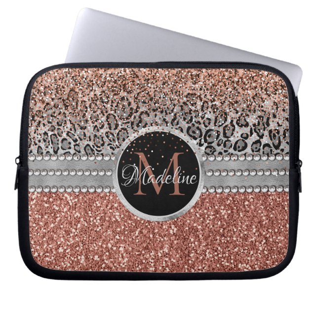 Stylish Girly Roos Gold Glitter Leopard Monogram Laptop Sleeve (Voorkant)
