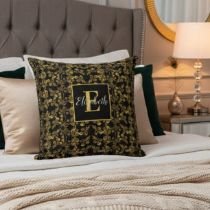 Stylish Gold en black damask swirl Monogramed Kussen