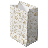 Stylish Gold White Seashells Pattern Medium Cadeauzakje (Voorkant Gekanteld)