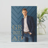 Stylish Grad Photo Date Graduation Invitation (Debout devant)