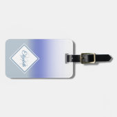 Stylish Ombre Blue Pastel Initiaal Letter Monogram Bagagelabel (Voorkant horizontaal)