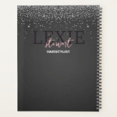 Styliste minimaliste et élégante (Dos)