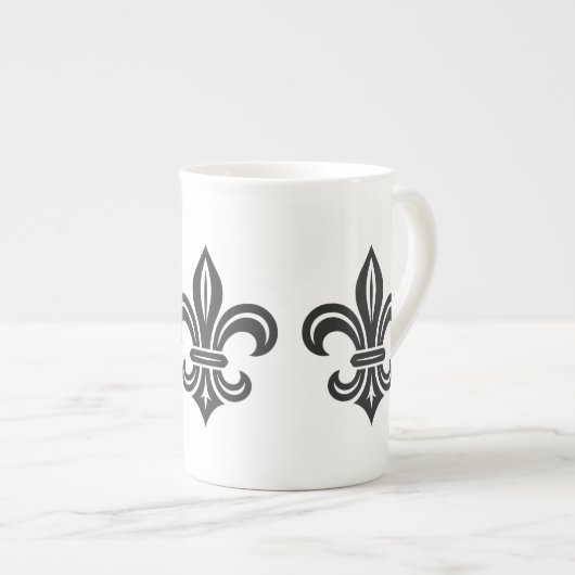 "Stylized Fleur-de-lis" Specialty Mug (Devant droit)