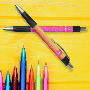 Stylo arc-en-ciel rose éléments de l'école motif personn