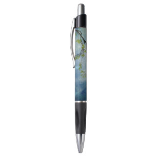 Stylo Branche d'arbre au-dessus de ciel texturisé