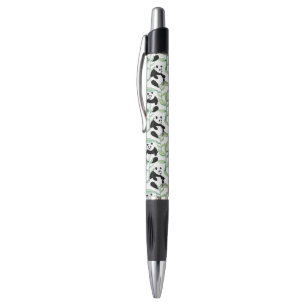 Stylo motif avec de beaux pandas avec des coeurs