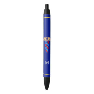 Stylo Noir Caducée et monogramme sur fond bleu